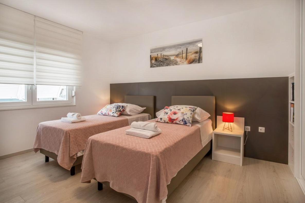 Ac Apartment With 2 Bedrooms And 2 Bathrooms-Free Private Parking Split Buitenkant foto