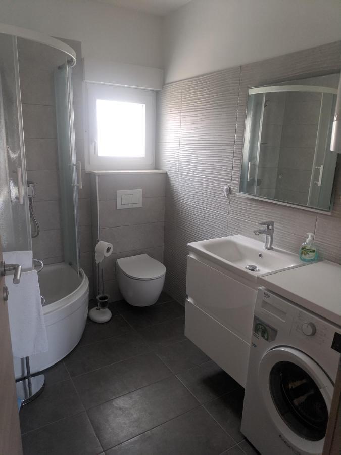 Ac Apartment With 2 Bedrooms And 2 Bathrooms-Free Private Parking Split Buitenkant foto