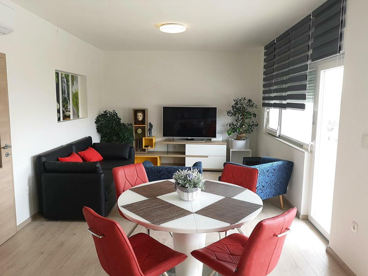 Ac Apartment With 2 Bedrooms And 2 Bathrooms-Free Private Parking Split Buitenkant foto